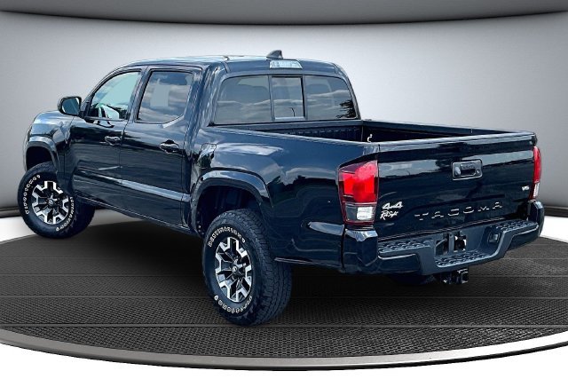 Used 2022 Toyota Tacoma SR AWD/4WD image 4