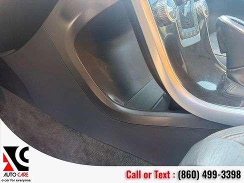 Used 2015 Volvo XC60 T6 Platinum w/ Climate Package AWD/4WD image 23