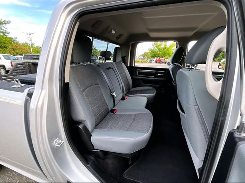 Used 2015 RAM 2500 Big Horn image 19