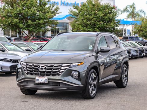 Used 2022 Hyundai Tucson SEL w/ Convenience Package FWD image 3