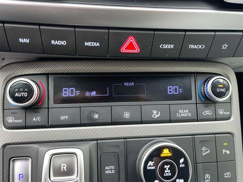 Used 2024 Hyundai Palisade SEL image 14