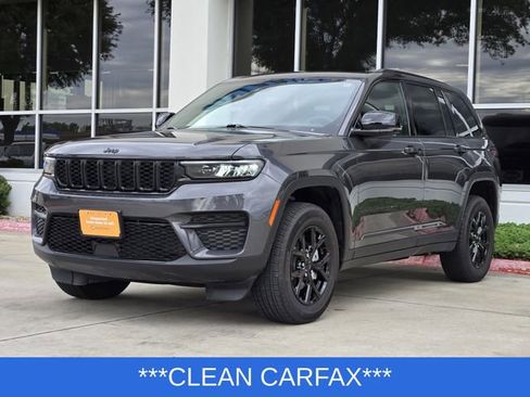 Certified 2024 Jeep Grand Cherokee Altitude AWD/4WD image 3