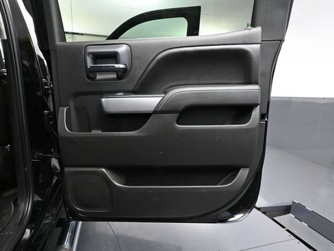 Used 2016 Chevrolet Silverado 1500 LTZ Z71 w/ LTZ Plus Package AWD/4WD image 38