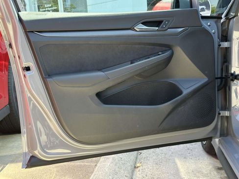 New 2026 Volkswagen GTI SE FWD image 15