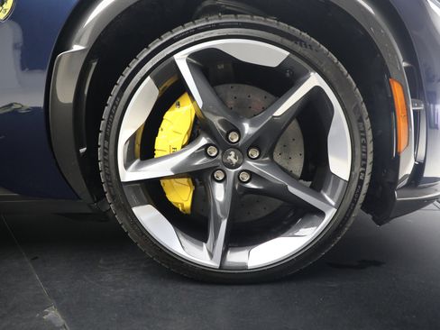 Certified 2025 Ferrari Purosangue image 31