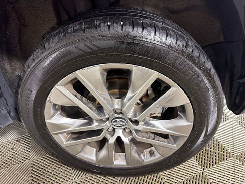 Used 2020 Toyota RAV4 XLE Premium FWD image 21