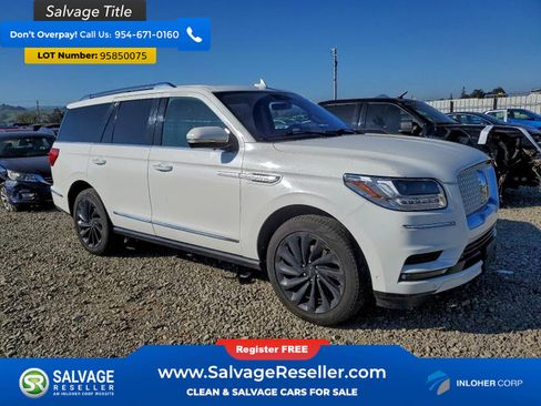 Used 2021 Lincoln Navigator Reserve image 5