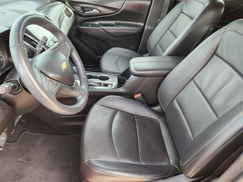 Used 2019 Chevrolet Equinox Premier image 8
