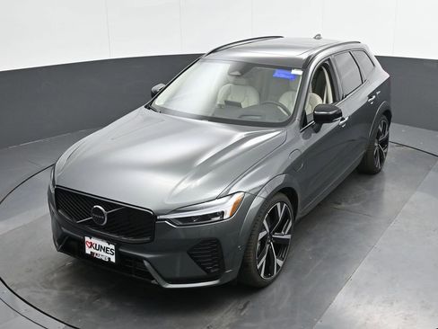 New 2026 Volvo XC60 T8 Ultra image 34