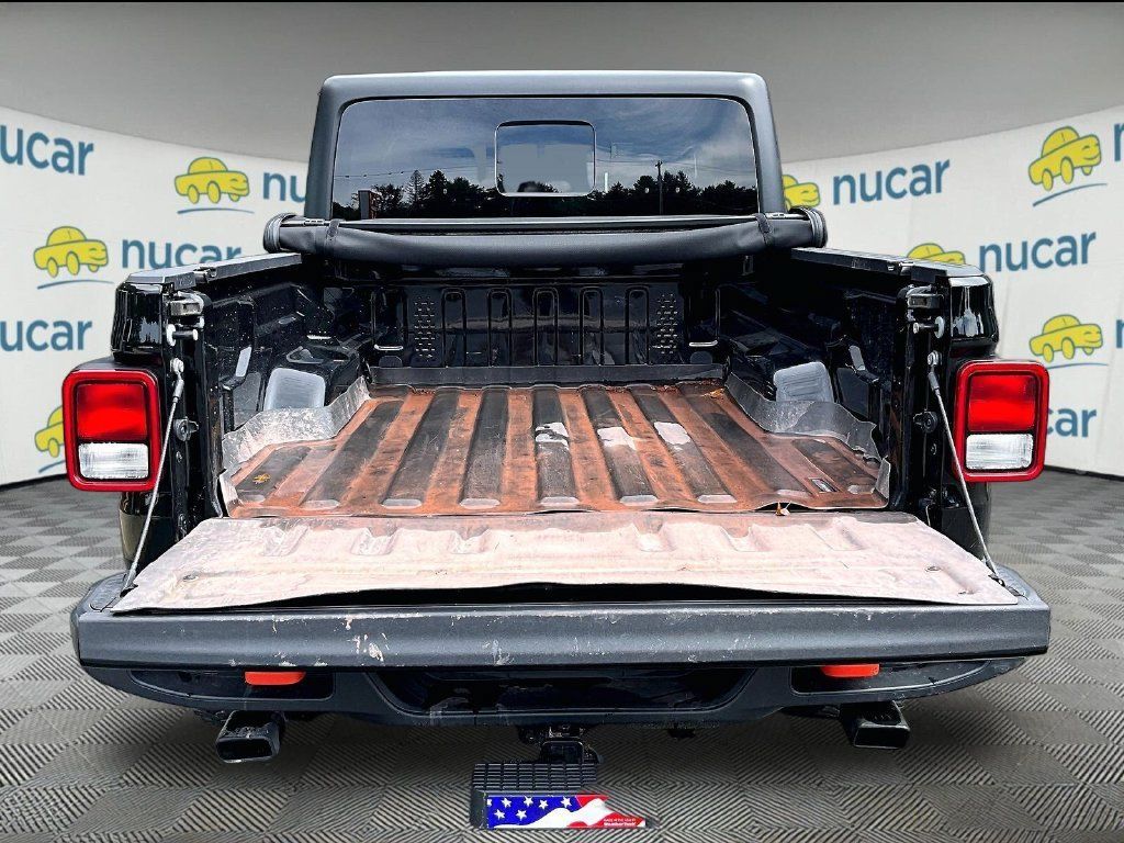 Used 2022 Jeep Gladiator Mojave w/ Dual Top Group AWD/4WD image 9