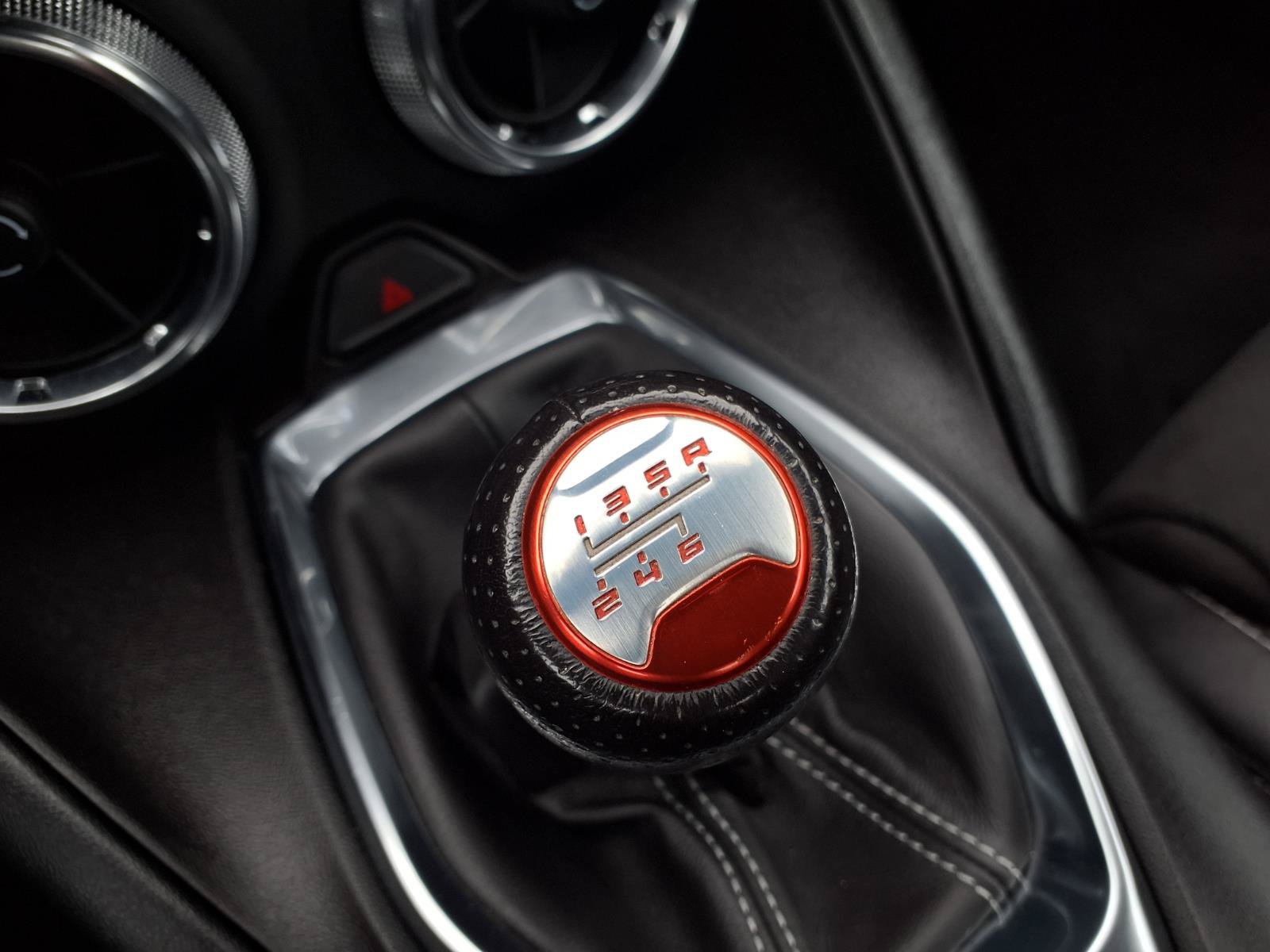 Used 2022 Chevrolet Camaro LT w/ RS Package RWD image 7