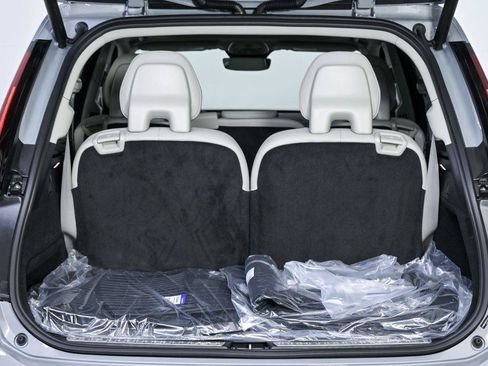 Used 2026 Volvo XC90 B6 Ultra w/ Protection Package AWD/4WD image 31