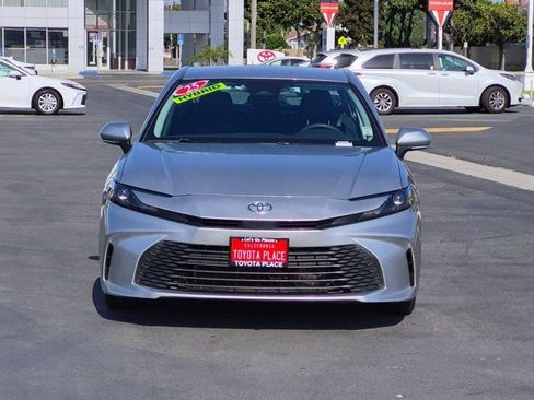 Used 2025 Toyota Camry LE FWD image 2