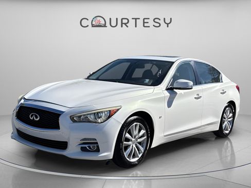 Used 2015 INFINITI Q50 Premium w/ Navigation Package image 11