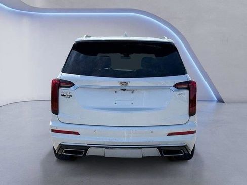Used 2020 Cadillac XT6 Premium Luxury image 4