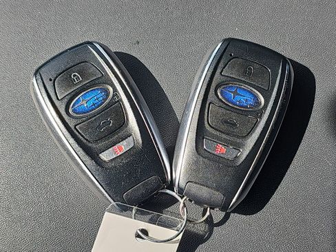 Used 2023 Subaru Outback Limited image 13