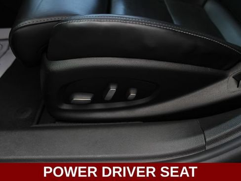 Used 2013 Cadillac XTS Premium FWD image 3