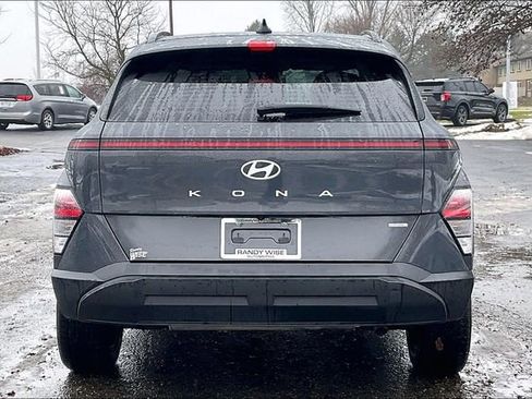 Certified 2024 Hyundai Kona SEL image 5
