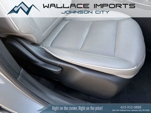 Used 2024 Buick Envista Avenir FWD image 40