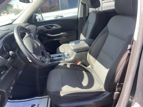 Used 2020 Chevrolet Traverse LT AWD/4WD image 9