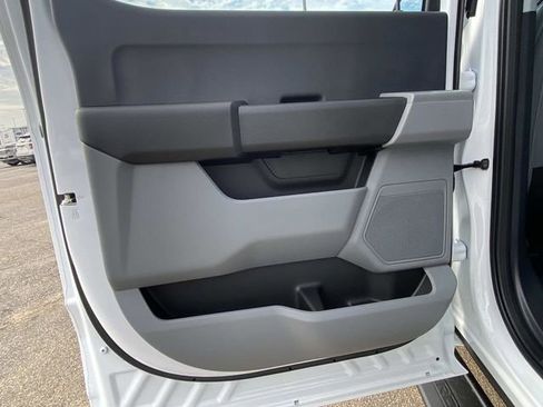 New 2026 Ford F550 4x4 Crew Cab Super Duty image 9