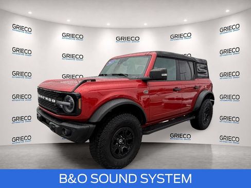 Certified 2023 Ford Bronco Wildtrak AWD/4WD image 3