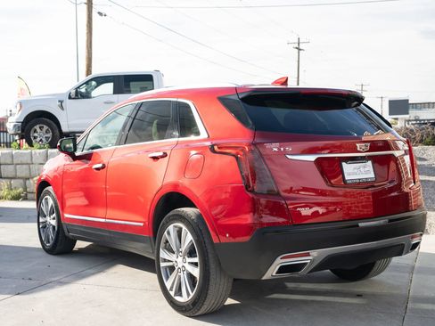 Used 2021 Cadillac XT5 Premium Luxury AWD/4WD image 5