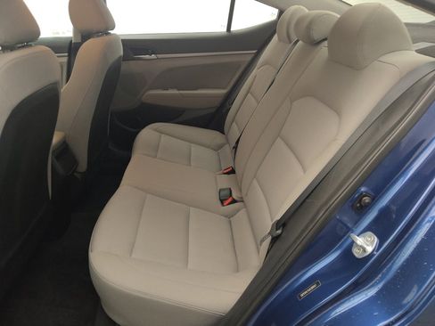 Used 2018 Hyundai Elantra SEL image 18