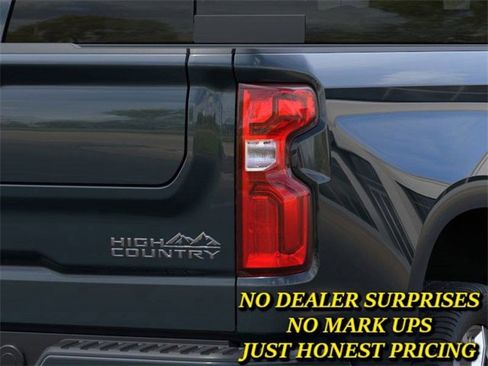 New 2026 Chevrolet Silverado 1500 High Country w/ High Country Premium Package image 11