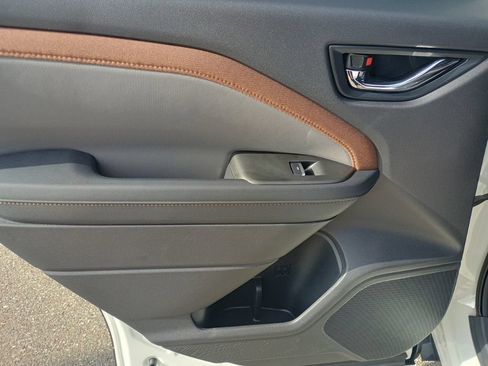 New 2026 Subaru Forester Sport AWD/4WD image 15