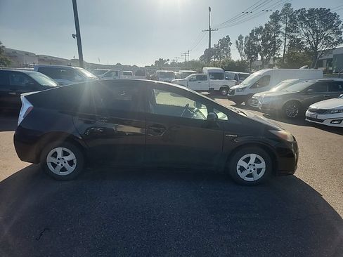 Used 2010 Toyota Prius Two FWD image 17