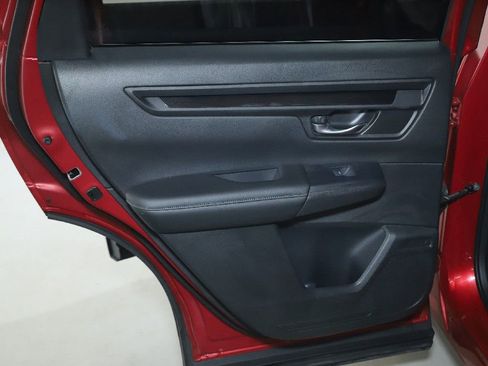 Used 2025 Honda CR-V EX image 13