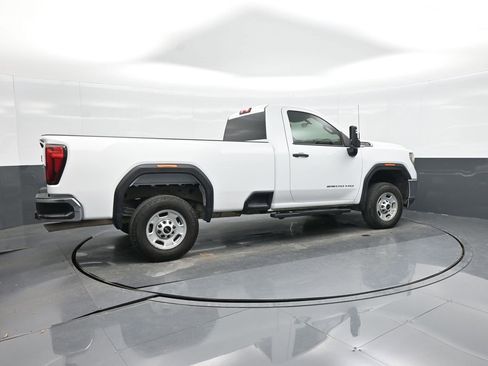 Used 2022 GMC Sierra 2500 Pro w/ Convenience Package image 7