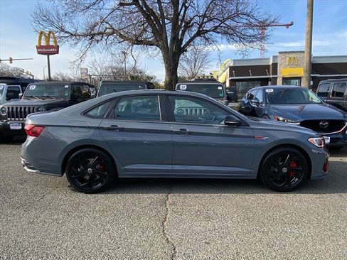 Certified 2023 Volkswagen Jetta GLI Autobahn image 2