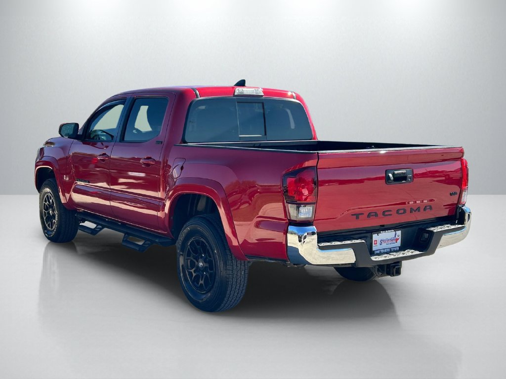 Used 2021 Toyota Tacoma SR5 RWD image 7