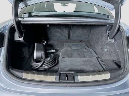 Used 2021 Porsche Taycan 4S image 28