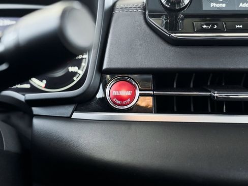 Used 2024 Mitsubishi Outlander Ralliart image 47