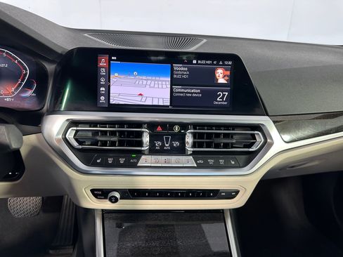 Used 2023 BMW 430i Coupe w/ Premium Package image 23