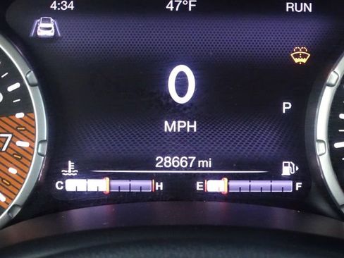 Used 2021 Jeep Renegade Latitude w/ Convenience Group image 39