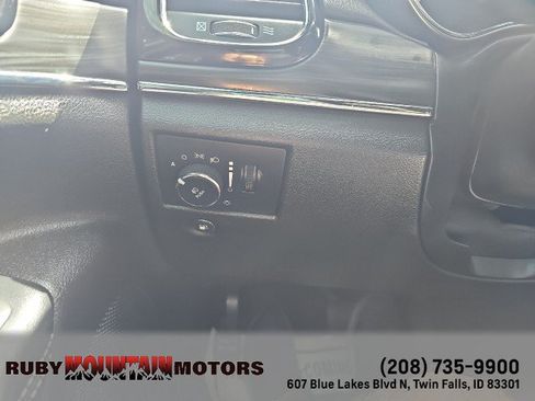 Used 2021 Jeep Grand Cherokee Limited AWD/4WD image 16