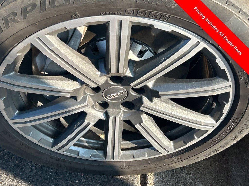 Used 2017 Audi Q7 2.0T Premium Plus AWD/4WD image 2