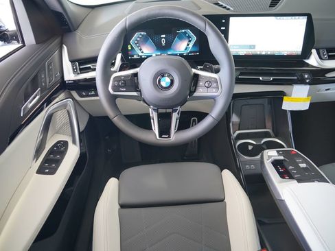 New 2026 BMW X2 xDrive28i w/ Technology Package AWD/4WD image 15