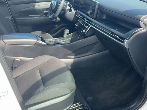 Certified 2025 Hyundai Tucson SEL image 30