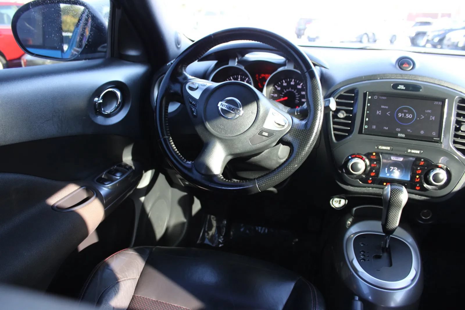 Used 2011 Nissan Juke SL w/ Sport Pkg AWD/4WD image 10