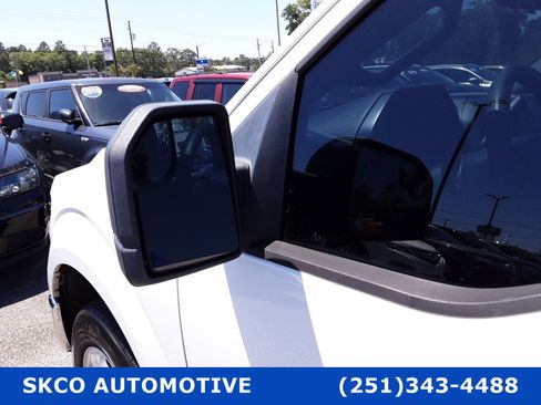 Used 2015 Ford F150 XLT image 10