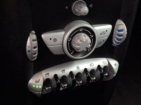 Used 2009 MINI Cooper S image 16