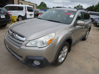Used 2014 Subaru Outback 2.5i Premium w/ Moonroof Package