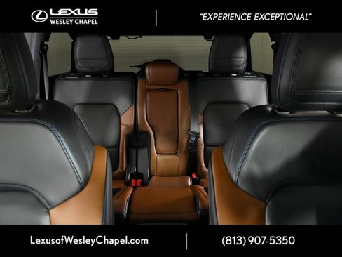 Used 2023 Ford Bronco Outer Banks image 22