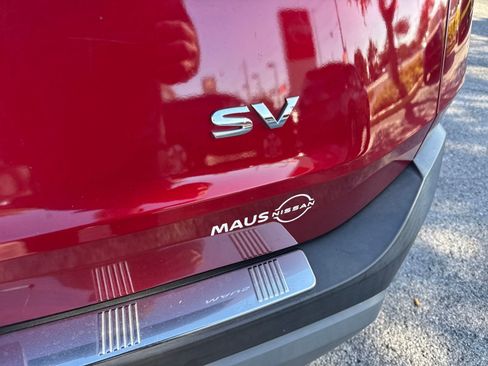 Certified 2023 Nissan Rogue SV image 7