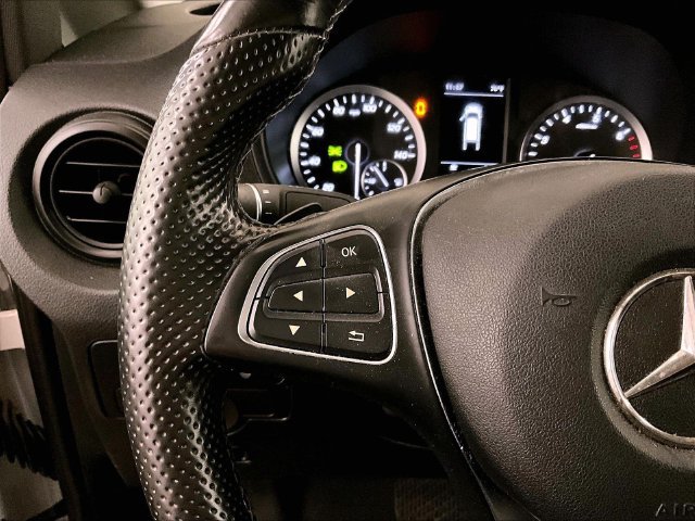 Used 2020 Mercedes-Benz Metris image 17
